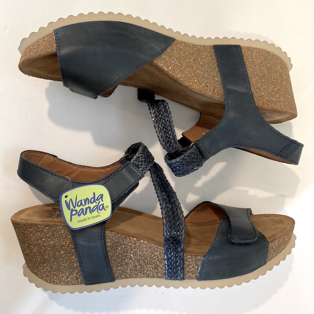 Wanda Panda Women’s Wedge Sandals